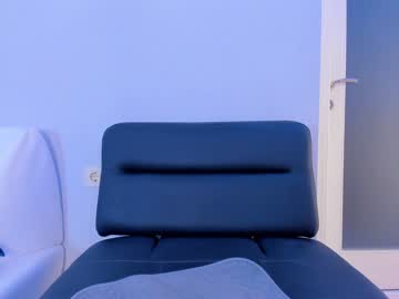girl
        kittycaitlin cam image #2067144