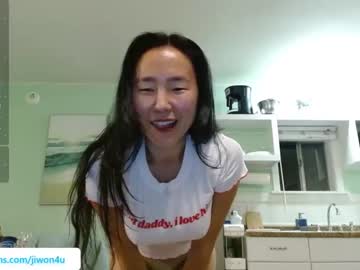 girl
        jiwon4u cam image #3201371