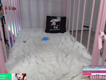 girl
        crimsonkitten cam image #5839173