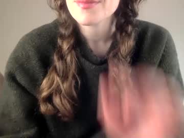 girl
        copperpearl cam image #4152715