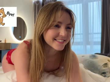 girl
        girl_next_door19 cam image #5560136