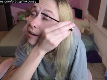 girl
        pr3ttyp1nkpussy cam image #5063018