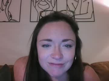 girl
        britznayy cam image #5457875
