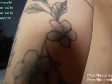 couple
        ninajoy96 cam image #3149994