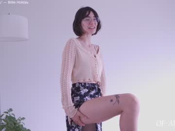 girl
        maria_alfonsina_ cam image #3428250