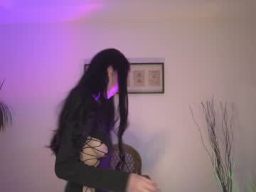 girl
        sophia_lean cam image #1722726