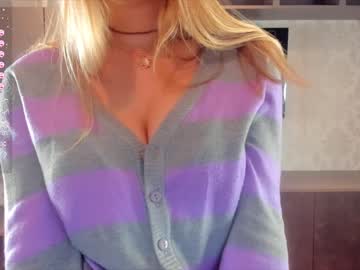 girl
        maydahedley cam image #3681872