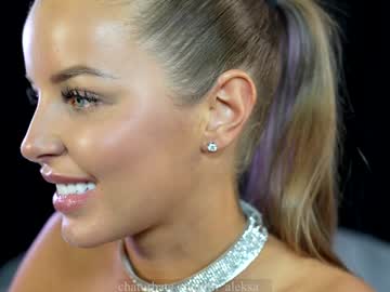 girl
        im_aleksa cam image #5919894