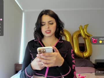 girl
        yourfreakygirl cam image #2811793