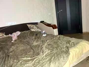 couple
        asslikeabee cam image #102576