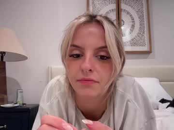 girl Cam Girls Masturbating With Dildos On Chaturbate with ashleypelosi