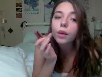 girl
        irisbb2003 cam image #3913551