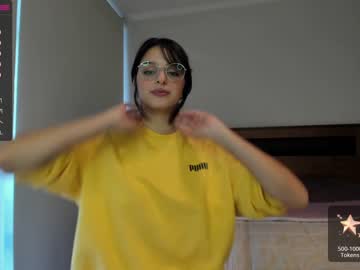 girl
        yourfreakygirl cam image #1964943