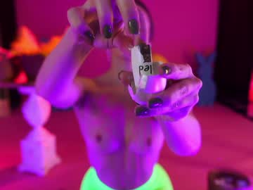 girl
        _meganmeow_ cam image #6606766