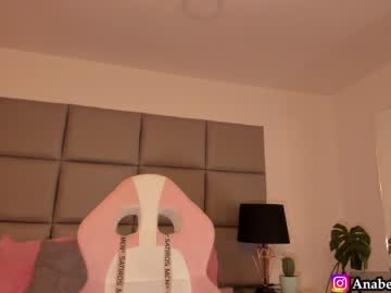 girl
        anabella_stone cam image #1314186
