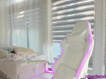 girl
        miss_diamond__ cam image #3412169