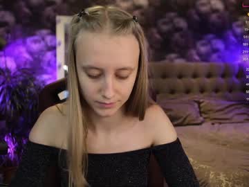 girl
        angeellina cam image #365880