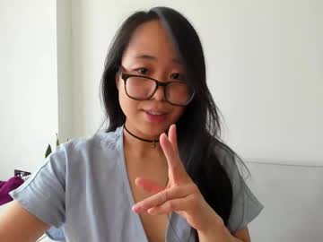 girl
        naughtynerdygirl cam image #6631928