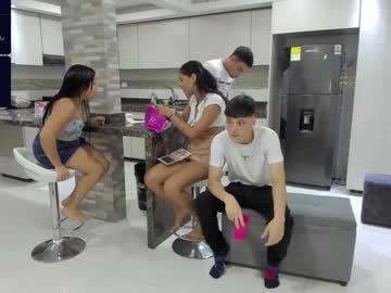 couple Cam Girls Masturbating With Dildos On Chaturbate with xgobletinthefirex