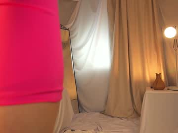 girl
        sunny_maria cam image #4946295