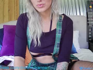 girl
        dreamytrance cam image #4017211