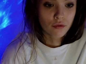 girl
        _demi_dee_ cam image #2505921