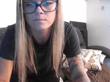 girl
        princesslily69 cam image #3555841