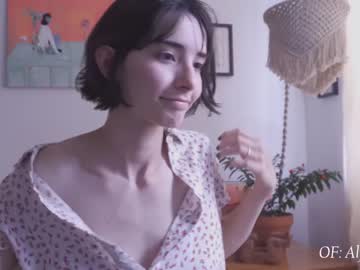 girl
        maria_alfonsina_ cam image #1635362
