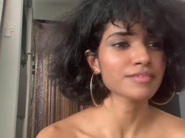 girl
        mariyya cam image #1284283