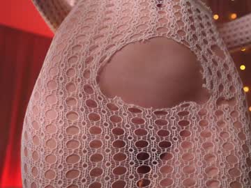 girl
        sophia_lean cam image #4961284