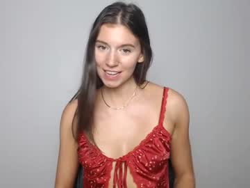 girl
        heidihotte cam image #3192082