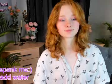 girl
        navy_blush cam image #3449933