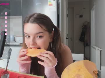 girl
        victoria_karma cam image #1933790