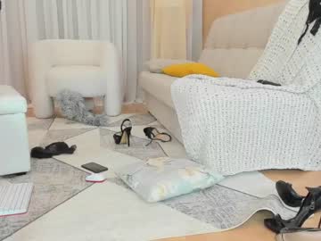 girl
        linapearl cam image #3361766