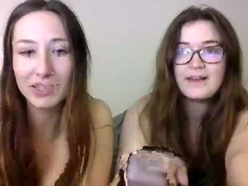 couple Cam Girls Masturbating With Dildos On Chaturbate with 2gorls1link