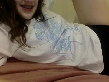 girl
        xprsv cam image #2625967