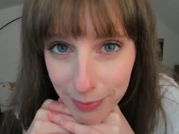 girl
        foxy_gamer cam image #2821553