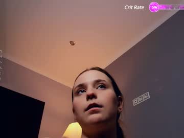 girl
        aislybarks cam image #3370061