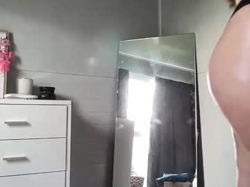 girl
        millie333x cam image #6721223