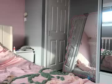 girl
        itsmelolax cam image #6545970