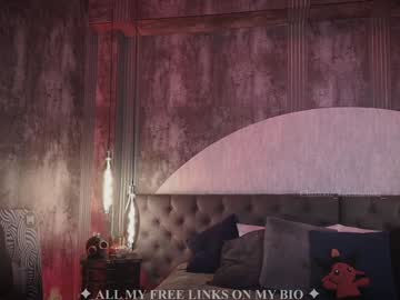 girl
        charlotte_germanotta_ cam image #6683342