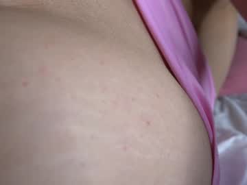 girl
        princessasiana cam image #4618323