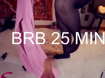 girl
        chery_lady22 cam image #6862133