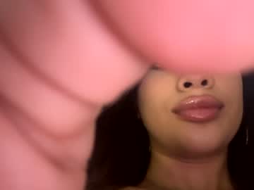 girl
        callmeacutiepiee cam image #3281518