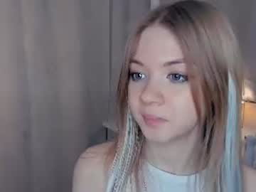 girl
        afragrandya cam image #6460606