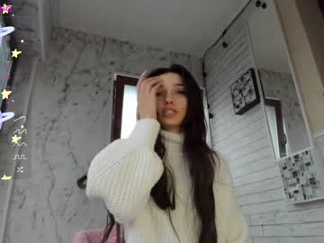 girl
        sassyt33n cam image #3389013