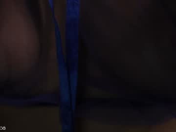 girl
        lettymoa cam image #4587303