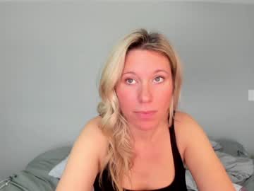 girl
        texas_blonde cam image #1295797