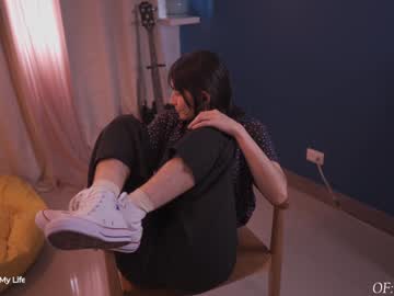 girl
        maria_alfonsina_ cam image #4576775