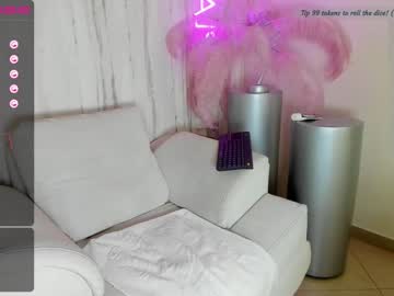 girl
        _hannamiller cam image #141589